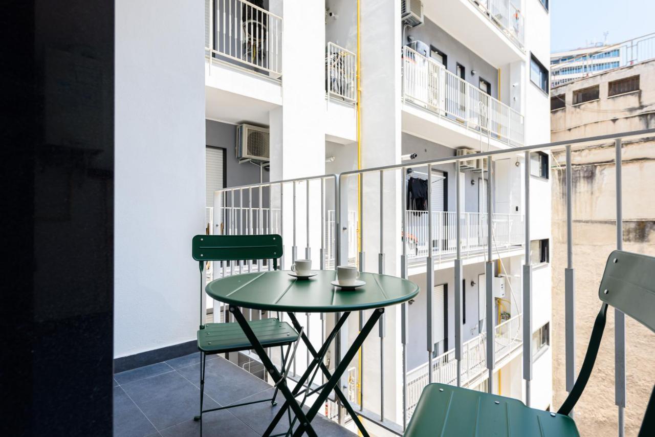Tommaseo Seaside Apartments Неаполь Экстерьер фото